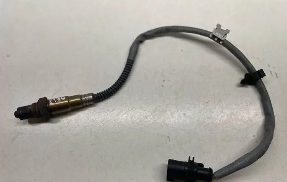 Jaguar F-Pace Lambda probe sensor 0258027095 DX239F472CC DX239F472