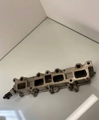Volkswagen Golf VI Intake manifold 03C906051H