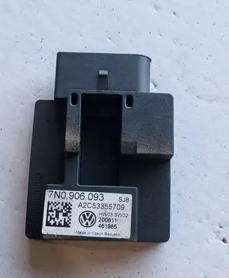 Volkswagen Sharan Fuel injection pump control unit/module 7N0906093 A2C53355709