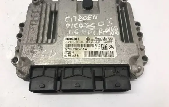 Citroen Xsara Picasso Engine control unit/module 0281011392 9653958980
