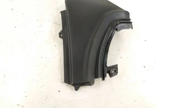 Mercedes-Benz ML W164 Dashboard lower bottom trim panel 1646800287 A1646800287