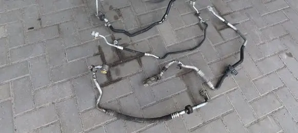 Audi Q7 4L Air conditioning (A/C) pipe/hose 7L6820741D