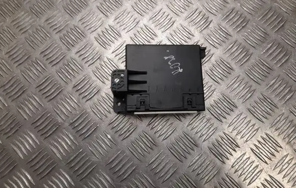Lexus CT 200H Other control units/modules 8865076610