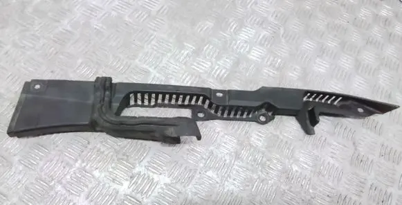 Volvo S90, V90 Fender end trim 31688630