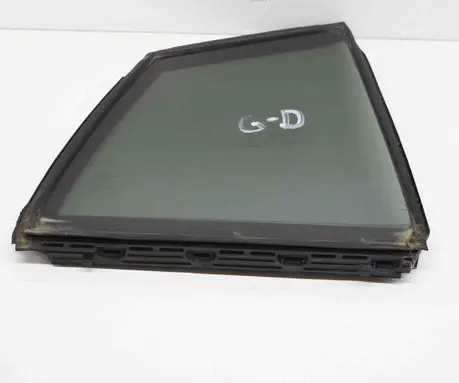 Toyota Prius (XW50) Rear side window 43R005844 6818847030