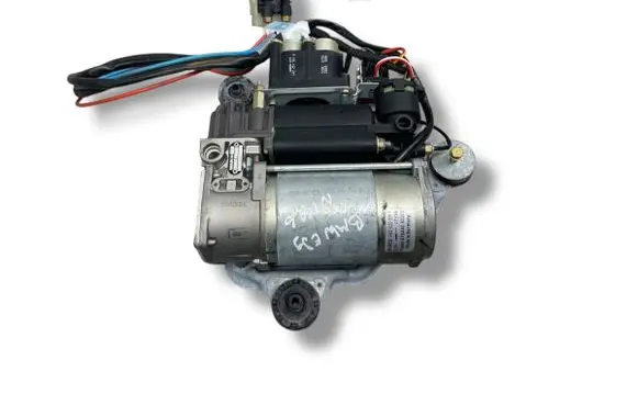 BMW 5 E39 Air suspension compressor/pump 4154031000 443020011 5198
