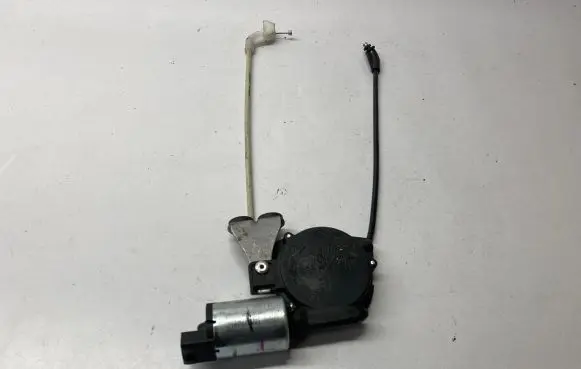 Dodge Challenger Seat adjustment motor 5045601