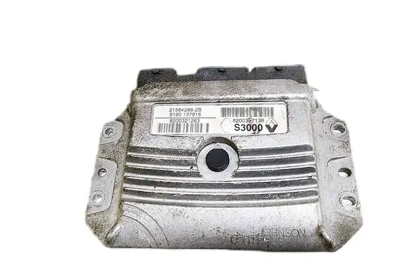 Renault Laguna II Engine control unit/module 8200387138