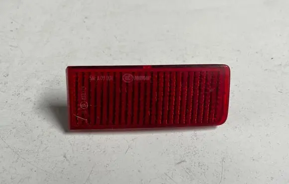Volkswagen Touareg II Rear tail light reflector 7P6945105