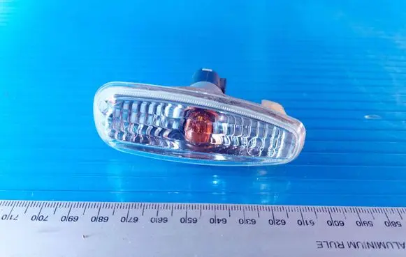 Hyundai i30 Front fender indicator light 923033L1