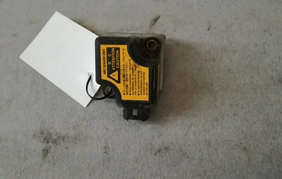 Toyota Land Cruiser (HDJ90) Airbag deployment crash/impact sensor 8944126010