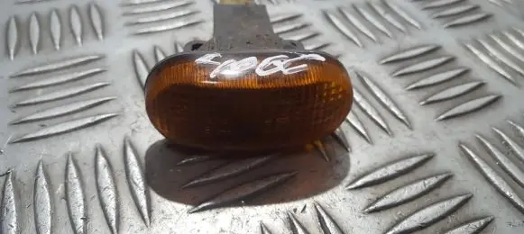 Opel Agila A Front fender indicator light