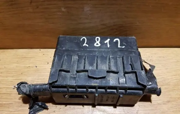 Nissan Primera Fuse box set