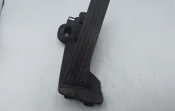 Skoda Octavia Mk2 (1Z) Accelerator throttle pedal 1K2723503M 6PV00874501