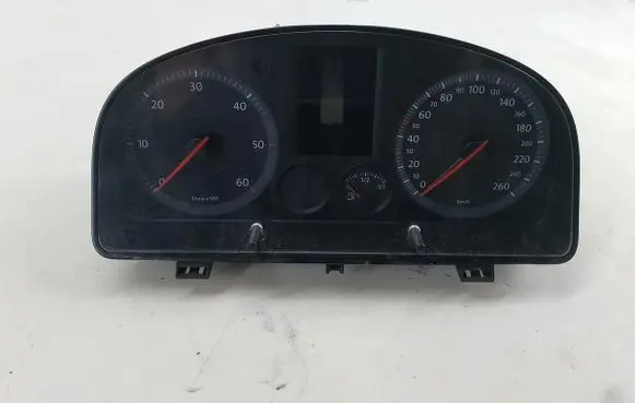 Speedometer (instrument cluster)