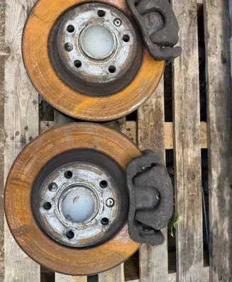 Peugeot Expert Rear wheel hub spindle/knuckle 