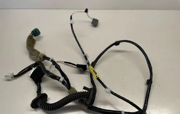 Nissan X-Trail T32 Rear door wiring loom 241266FL1B
