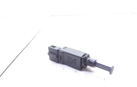 Volkswagen Golf III Brake pedal sensor switch 1H0927189D