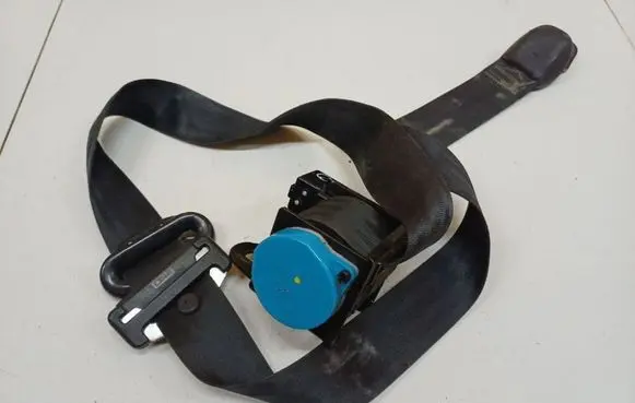 Chrysler Grand Voyager IV Rear seatbelt 52029368AB