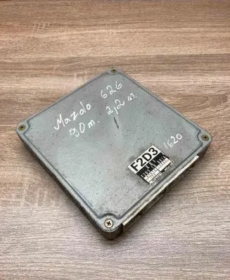 Mazda 626 Engine control unit/module ECU F2D318881A 0797002082 F2D3