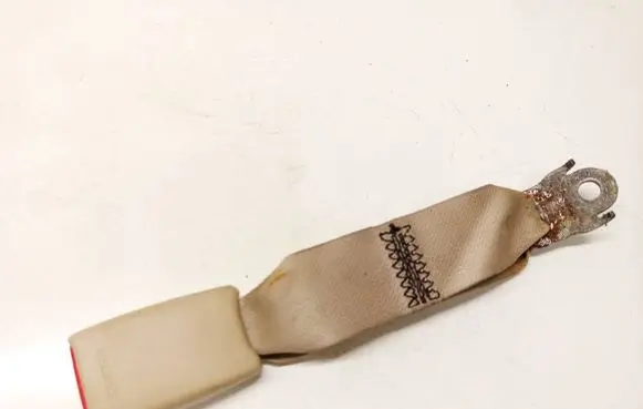 Nissan X-Trail T30 Rear seatbelt buckle 