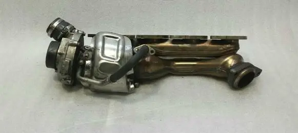Mercedes-Benz CLS C218 X218 Turbo A2780901880 A2780902280