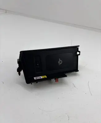 Lexus RX 450H Wireless charging module 861c048060 Caql39x1aj