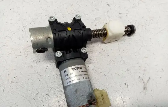 BMW 5 F10 F11 Seat adjustment motor 9168762 52109168762