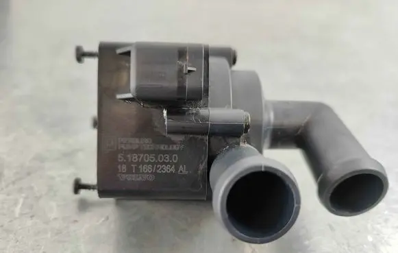 Volvo XC90 Electric auxiliary coolant/water pump 31368143 31686005