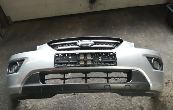 KIA Carens I Front bumper