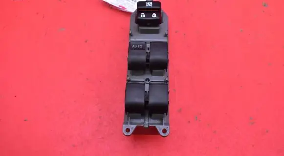 Toyota Auris 150 Electric window control switch 192835