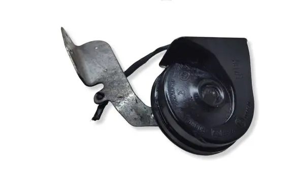 Mercedes-Benz E C207 W207 Horn signal A2075421020