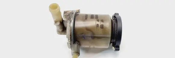 Toyota Avensis T250 Power steering fluid tank/reservoir