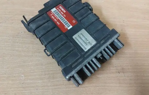 Audi 80 90 B3 Engine control unit/module 855907403