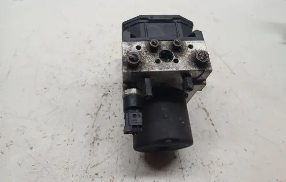 Toyota Avensis T250 ABS Pump 4454005031