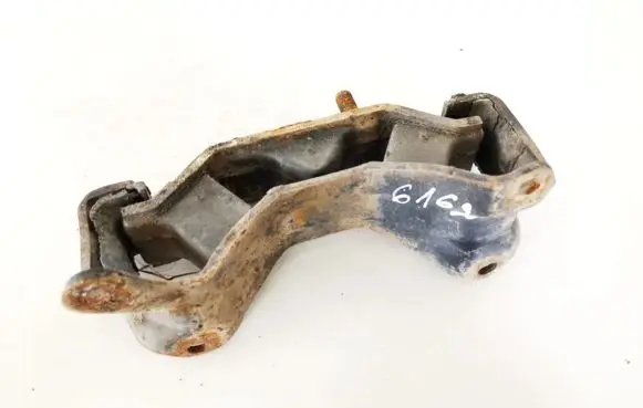 Subaru Forester SF Engine mount bracket 41022aa180 41022ac180