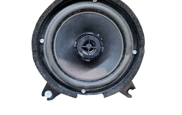 Volvo S70 V70 V70 XC Front door speaker 3533622 97W04