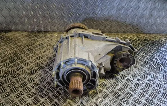 Jeep Grand Cherokee (WK) Gearbox transfer box case P52105904AB