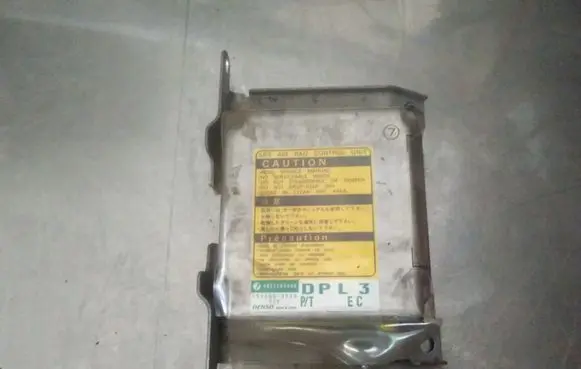 Subaru Outback Airbag control unit/module 98221AE040 1523002750