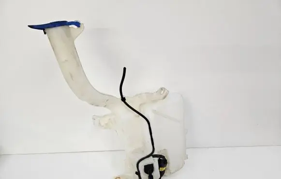 Ford Fusion II Windshield washer fluid reservoir/tank DS7317B613B