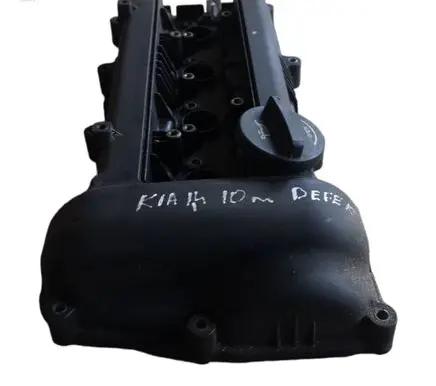 KIA Ceed Rocker cam cover PA66GF35