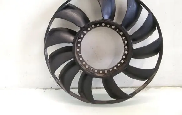 Audi A6 S6 C5 4B Fan impeller 059121301