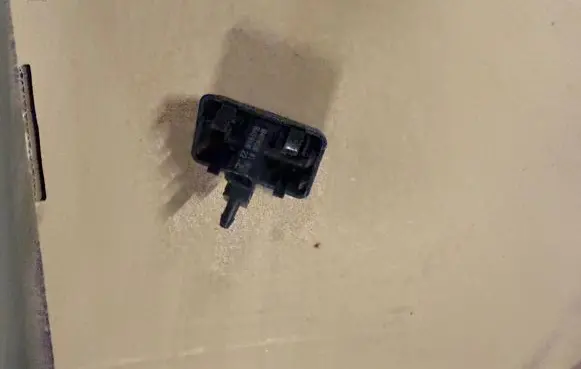 KIA Ceed Windshield washer spray nozzle 9842794380