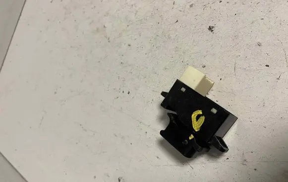 Electric window control switch