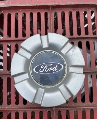 Ford C-MAX I Original wheel cap 3M511130E