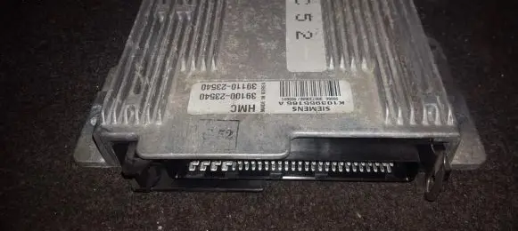 Hyundai Coupe Engine control unit/module k103955165a 3910023540