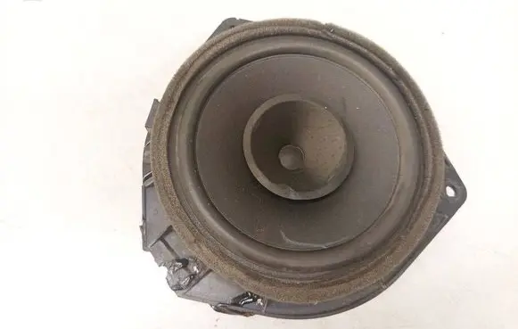 Toyota Avensis T250 Front door speaker 8616002370