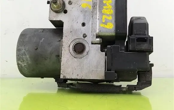 Audi A4 S4 B5 8D ABS Pump 0265220525