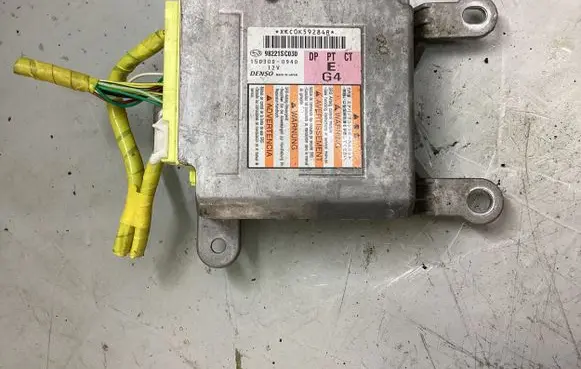 Subaru Forester SH Airbag control unit/module 98221SC030 1503000940