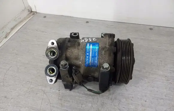 Ford Focus Air conditioning (A/C) compressor (pump) 